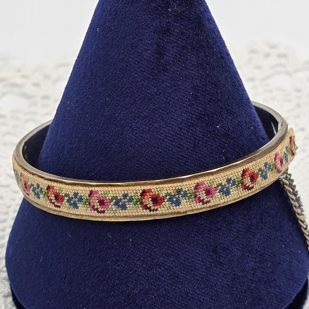 Vintage Petit Point Floral Bangle Bracelet Embroidered Flower Needlepoint 7.25"